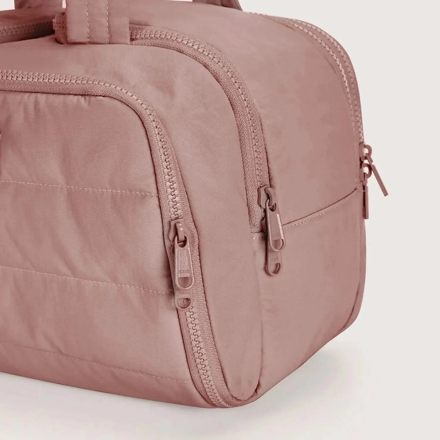 Onbre  | Cloud Duffle Toilettas