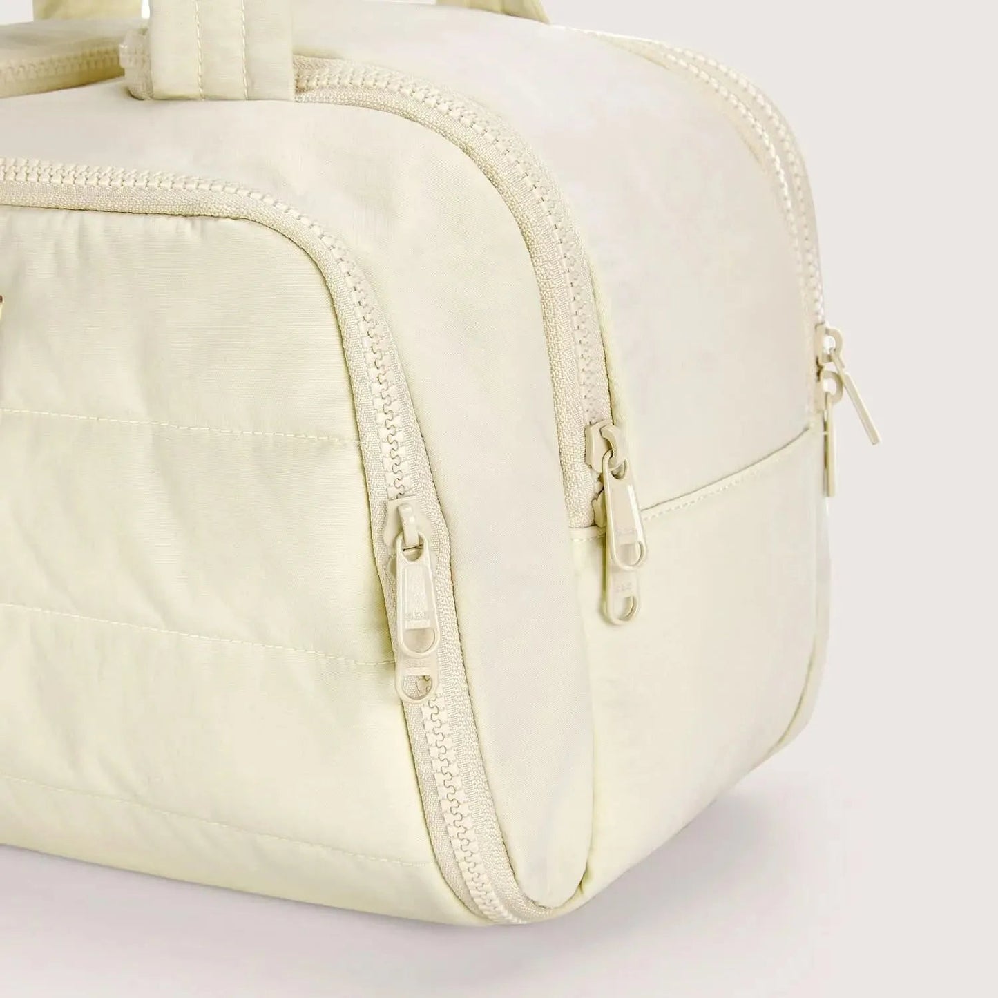 Onbre  | Cloud Duffle Toilettas
